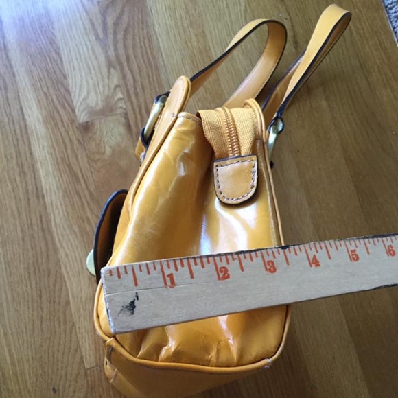 Peck & Peck collection yellow leather shoulder bag - Picture 4 of 11